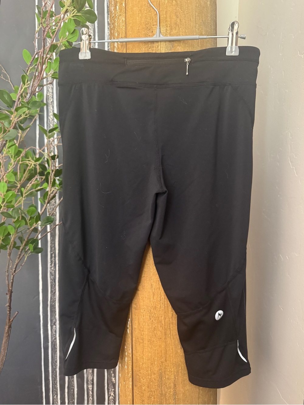 Marmot Black Cropped Active Leggings